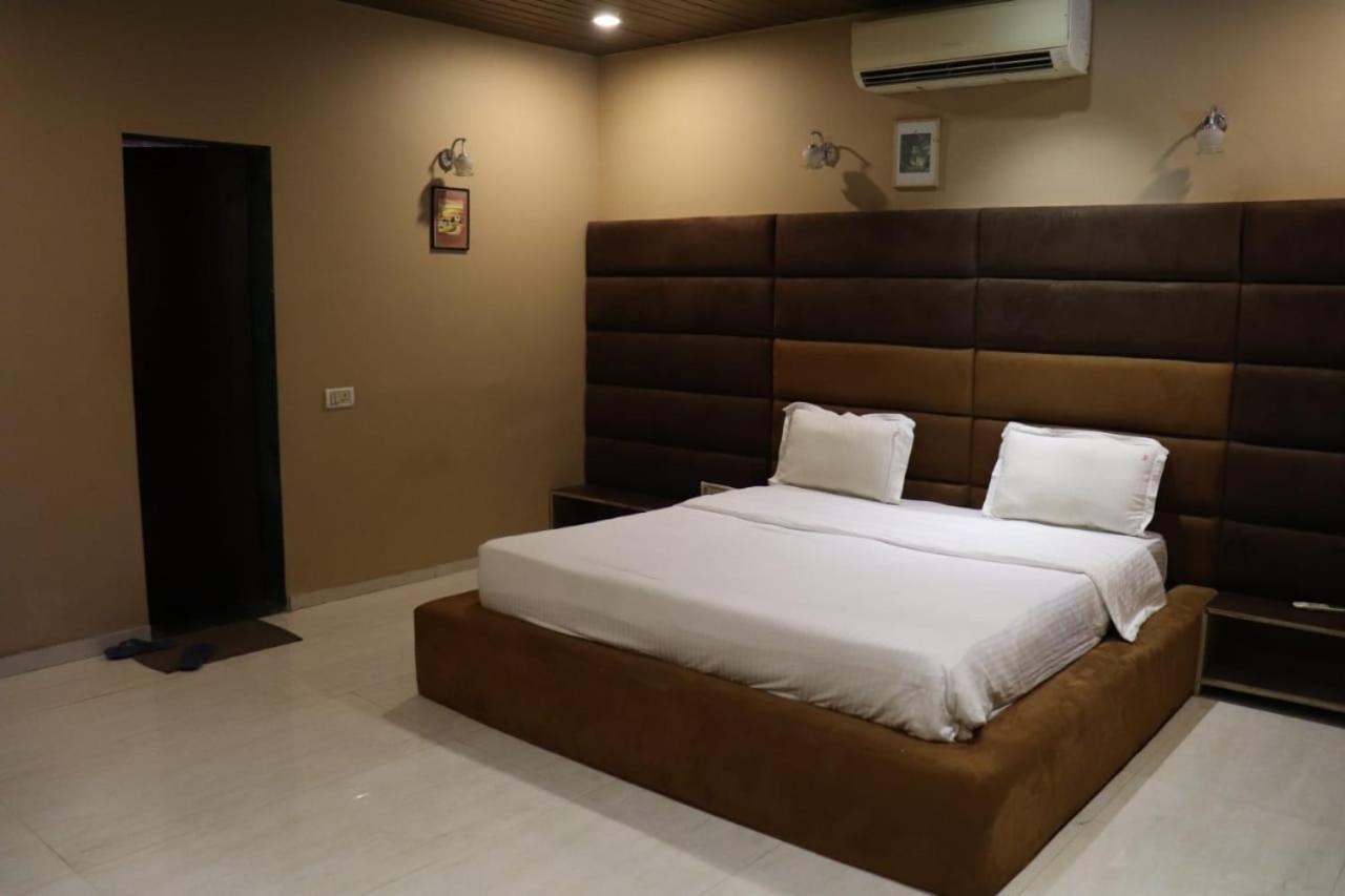 Trident Villas & Holidays Igatpuri Exterior photo